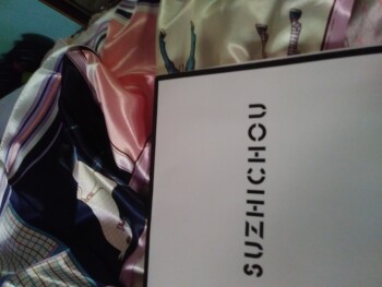 Got a horse scarf that i didn't order photo #1