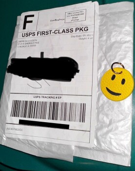 package from Theresa Lawson Foto #1