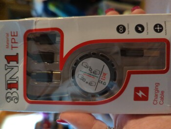 Consumer Safety Report Received a package from someone I've never met or did not order The address is 1226 Andover Park E photo #2