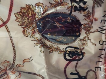 Receiving packages 3 times I didn't order Foto #1