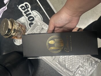 Verbrauchersicherheitsbericht I got a package I did NOT order I got a package I did not order from “Emily Burrow” with the return... Foto #1