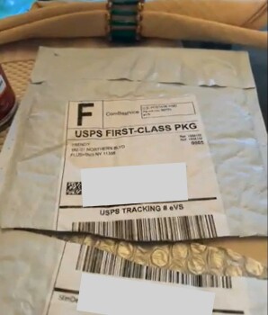 تقرير سلامة المستهلك I received one package with two pills. One is for slim detox, keto I am reporting I receive a produc... صورة فوتوغرافية #1