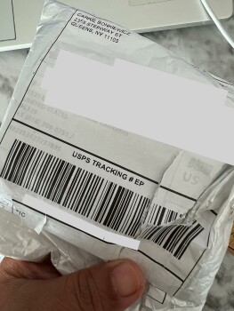 Consumer Safety Report SCAMMER - Carrie Bonkiewicz/ Peculiary/ WEAEHGACRCO - Carrie Bonkiewicz Ordered a windshield Repair... photo #4