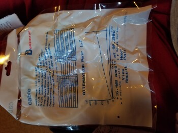 Verbrauchersicherheitsbericht Package from Carrie Bonkiewicz I received a package that I did not ordered. It included some sort of... Foto #6