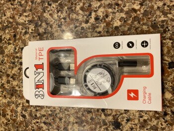 Package not ordered but received from Emily Burrow 照片 #1