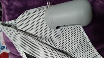 Consumer Safety Report Totally NOT what I ordered I ordered from a site on Facebook. Thought it was legit. Was charged arou... photo #1