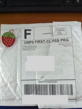 消费者安全报告 HSN SCAM That I received a USPS Package from Carrie Bonkiewicz that I didn't order.  I placed an ord... 照片 #1