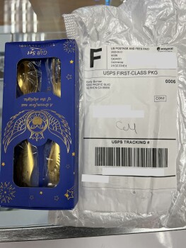 I got a package which I didn’t order for it Foto #1