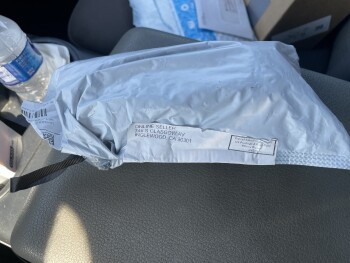 Verbrauchersicherheitsbericht Package received that I didn’t order I didn’t make this order and received a pair of glasses. Just r... Foto #1