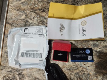 Consumer Safety Report A ring from GRA Moissanite.  I did not order. I did not order this ring from GRA Moissanite.  It cam... photo #4