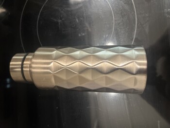 Informe de seguridad del consumidor Scam Alert I ordered a copper water bottle and what I finally received was NOT A COPPER WATER BOTTLE... foto #2