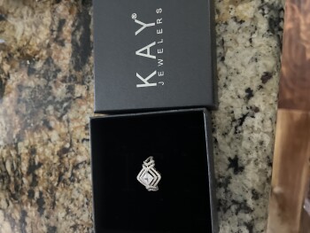 A package I did not order Foto #1