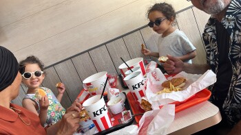 KFC LE VICOMTE, Avenue 14 Janvier, Sousse, Tunisie Foto #1