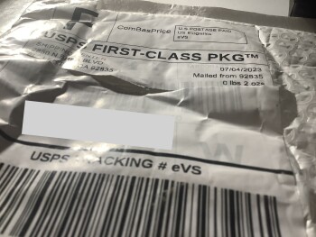 Rapport de sécurité du consommateur Item I did not order I recieved an item from this address I never ordered.I had ordered two pair of... photo #2