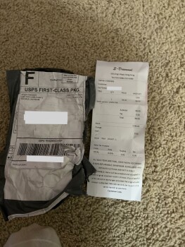 Received a package from AYLEN AMADOR photo #1