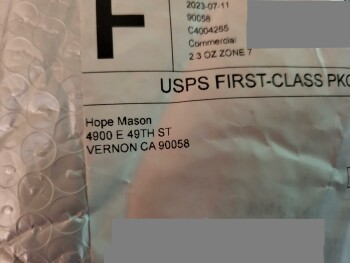 消费者安全报告 Scam I ordered a knife set and instead received a cheap pair of sunglasses 2-3 months later from hop... 照片 #2