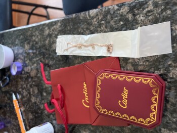 Package delivered that I did not order from Williams foto #1