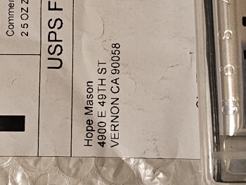 消费者安全报告 Scam Alert I am reporting a package I received after ordering from HSN. I received a harmonica that... 照片 #1