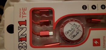 Relatório de segurança do consumidor Unordered 3 in 1 charging cable Received a package from Kenneth Noonan. Did not order anything foto #1