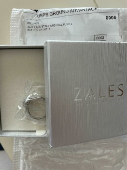 Received ring I did not order صورة فوتوغرافية #1