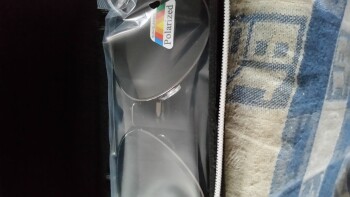 Consumer Safety Report SCAM Order a red white and blue wagon that folds up it had two big wells on the front and one wheel... photo #1