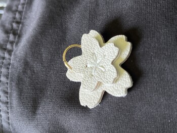 Package from Carrie Bonkiewicz photo #1