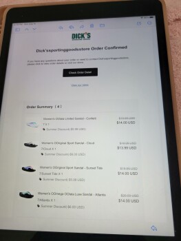 Informe de seguridad del consumidor Did not receive ooofos shoes I ordered July 14, 2023 Ordered Oofos shoes from two different sites on... foto #1