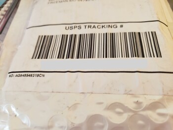 消费者安全报告 Online Scam a total scam and I want my money back -8/11/2023 Yes, I received a package in the mail t... 照片 #2