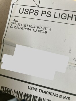 消费者安全报告 Unordered Package I received a pair of sunglasses I did not order. It was from”Jane” at 371 little f... 照片 #2