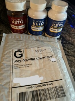 I received gummies and keto pills in a package I didn’t order photo #1
