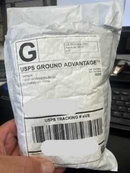 Rapport de sécurité du consommateur KETO GUMMIES RECEIVED 2 BOTTLES OF KETO GUMMIES WHICH I DID NOT ORDER FROM TRENDY. I'D LIKE TO KNOW... photo #2
