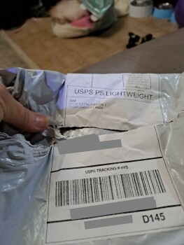 تقرير سلامة المستهلك I received a package i never ordered from Jane I received a package with a white shirt of some kind. صورة فوتوغرافية #1