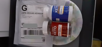 2 bottles of SlimDetox I didn't order photo #1