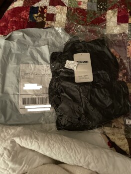 CYKLAS Merchandise I did not order foto #1