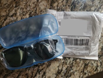 Rapport de sécurité du consommateur Qvc Scam from Mark Cadicamo Ordered lawn wind spinners for $50 and received a cheap pair of sunglass... photo #2