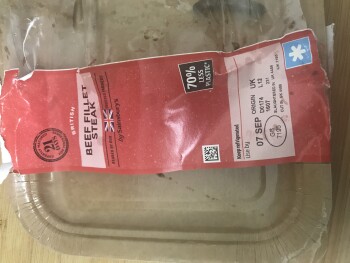 消费者评论 - 食品安全 Sainsbury's, Hornsey, London, UK I have bought a fillet steak yesterday. Cooked the same way I alway... 照片 #1