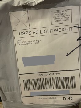 I received something I don’t know where it came from. I never ordered it. I want to know if I was charged for it صورة فوتوغرافية #1