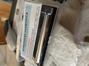 تقرير سلامة المستهلك A unordered package containing a Kongsheng Harmonica I received a package today containing a Kongshe... صورة فوتوغرافية #1