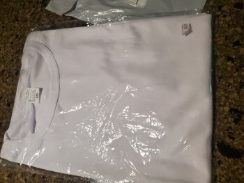 تقرير سلامة المستهلك Scam I ordered 20 shirts for $20 plus shipping total $28.90 only got one shirt and it isn't the one... صورة فوتوغرافية #1