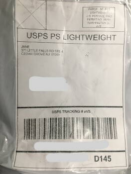 Rapport de sécurité du consommateur Package I did not order Received package I did not order. Concerned about bank information being com... photo #2