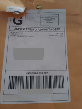 消费者安全报告 Receiving an envelope with just a page torn out of catalog Vanila envelope with only a page torn out... 照片 #2