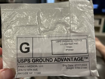 消费者安全报告 Unknown Sender Family Medical LLC Ship Date 07/17/2023
Weight 0 lbs 2 oz
2 Charge Cords 1 for Appl... 照片 #1