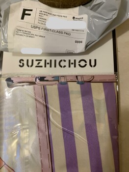 Received scarf from Tyeisha Barnes did not order photo #1