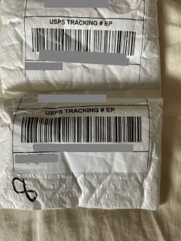 消费者安全报告 Family Medical in Bayside NY I received 2 packages with small charging cables I did not order 照片 #2